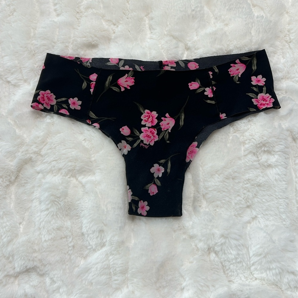 PINK Victoria’s Secret No Show Panty